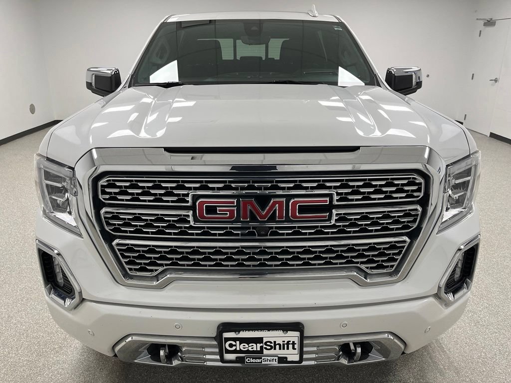 Used 2020 GMC Sierra 1500 Denali w/ Technology Package AWD/4WD image 3
