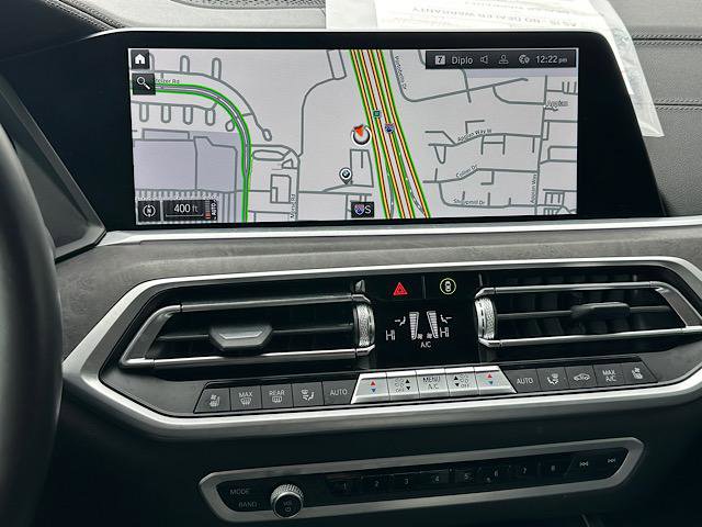 Certified 2022 BMW X7 xDrive40i w/ M Sport Package image 28