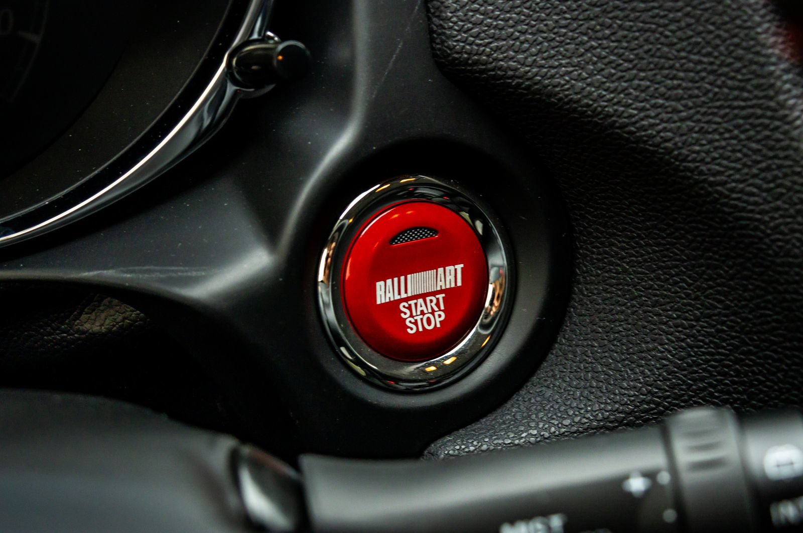 New 2024 Mitsubishi Outlander Sport Ralliart AWD/4WD image 22