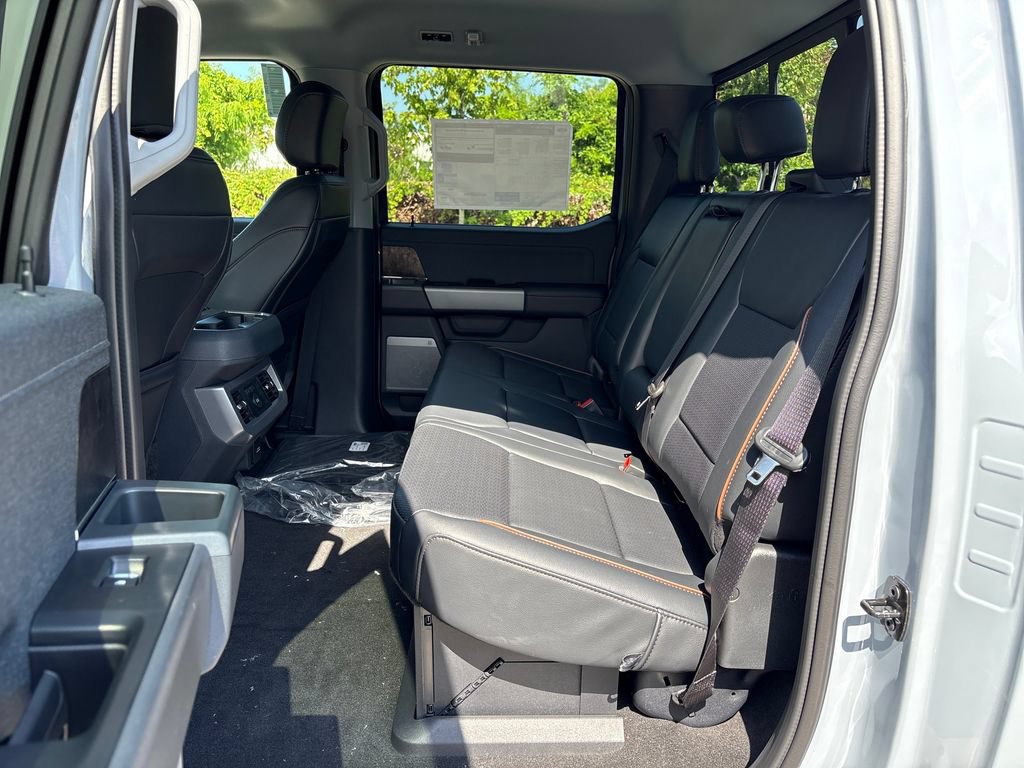 New 2026 Ford F450 Lariat w/ Lariat Ultimate Package AWD/4WD image 31