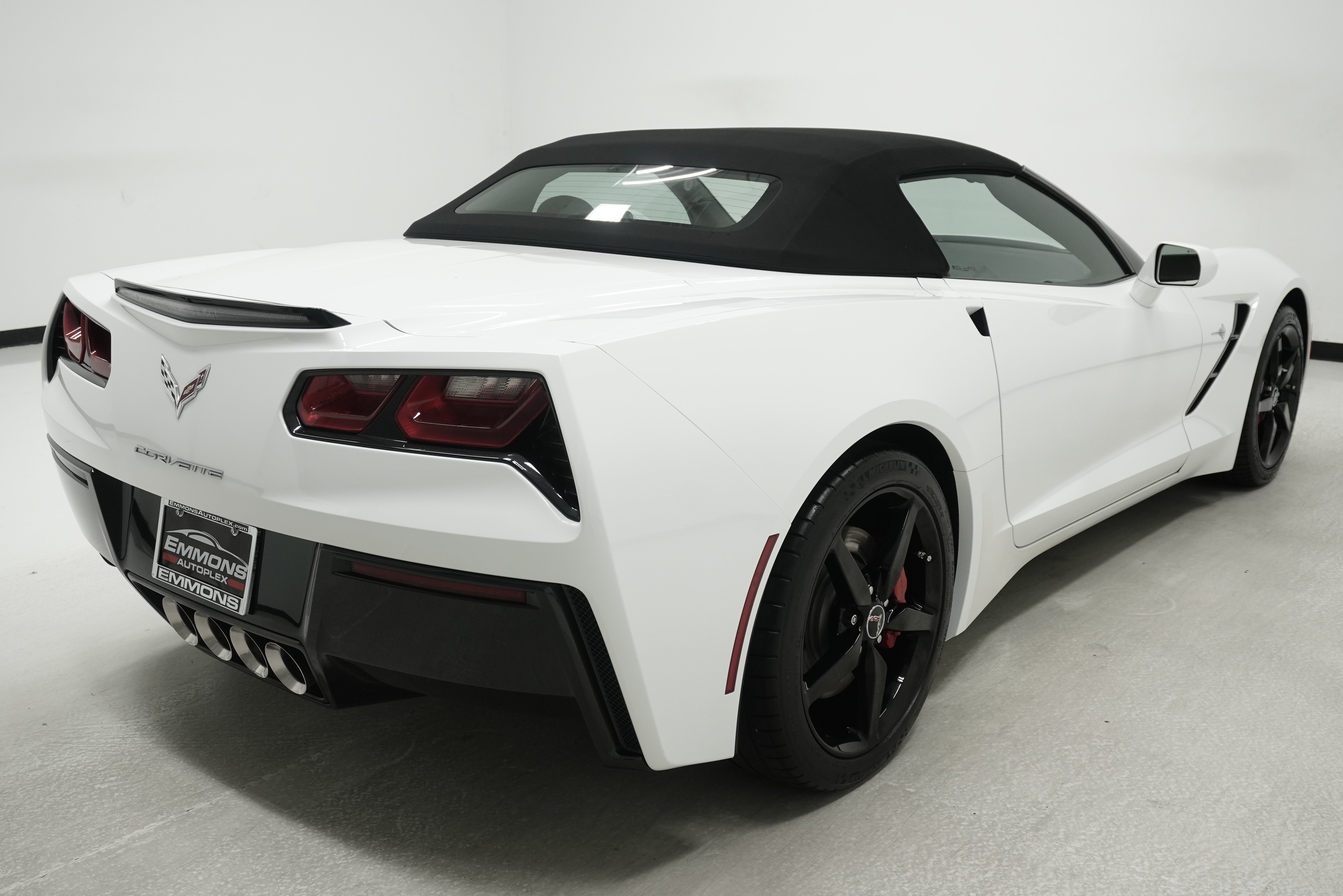 Used 2015 Chevrolet Corvette Stingray Convertible w/ 2LT Preferred Equipment Group RWD image 4