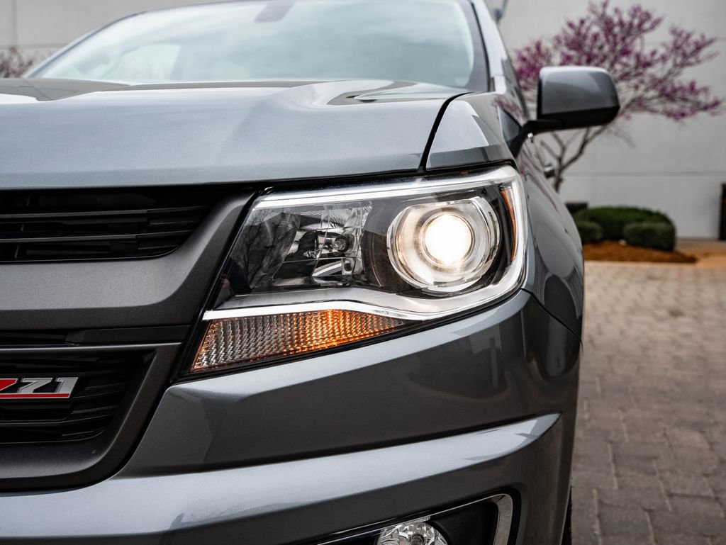 Used 2019 Chevrolet Colorado Z71 RWD image 14