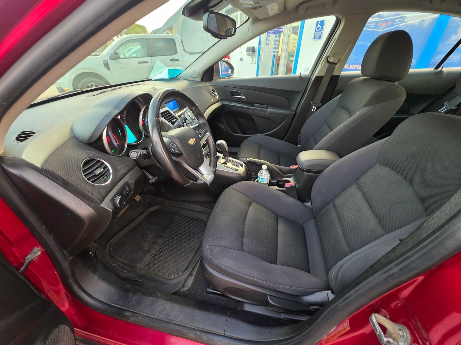 Used 2014 Chevrolet Cruze LT FWD image 10