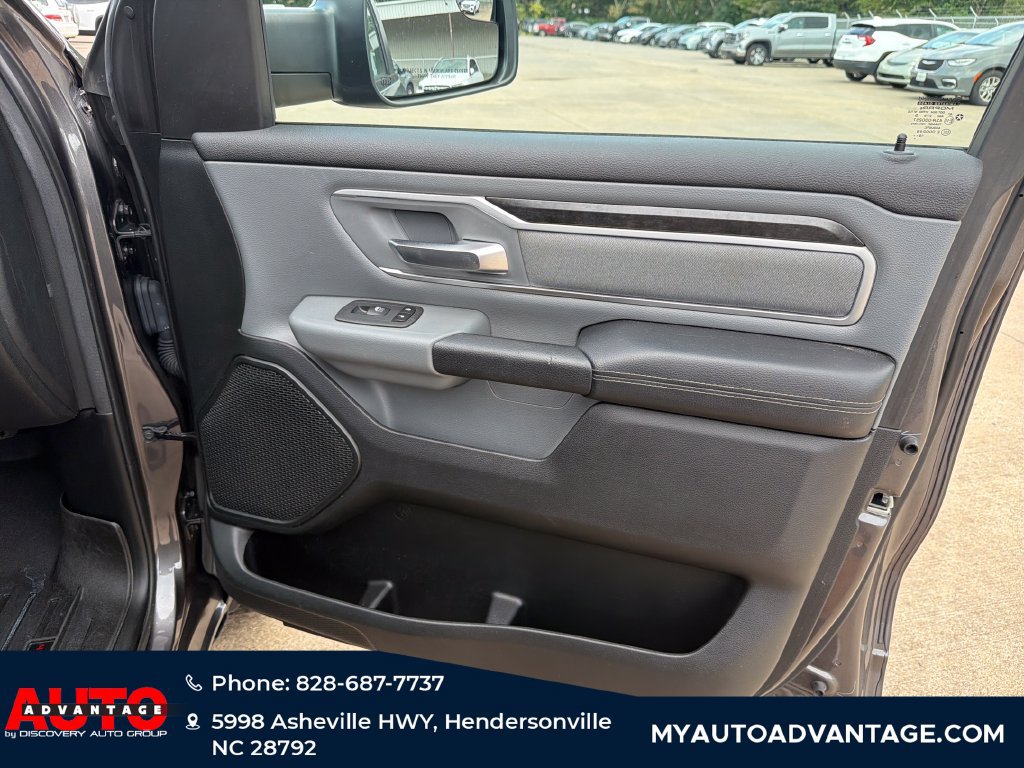 Used 2020 RAM 1500 Big Horn AWD/4WD image 30