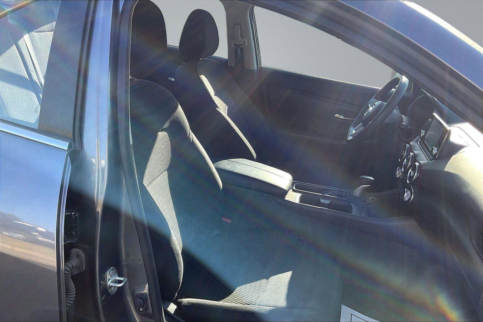 Certified 2021 Nissan Sentra S FWD image 7
