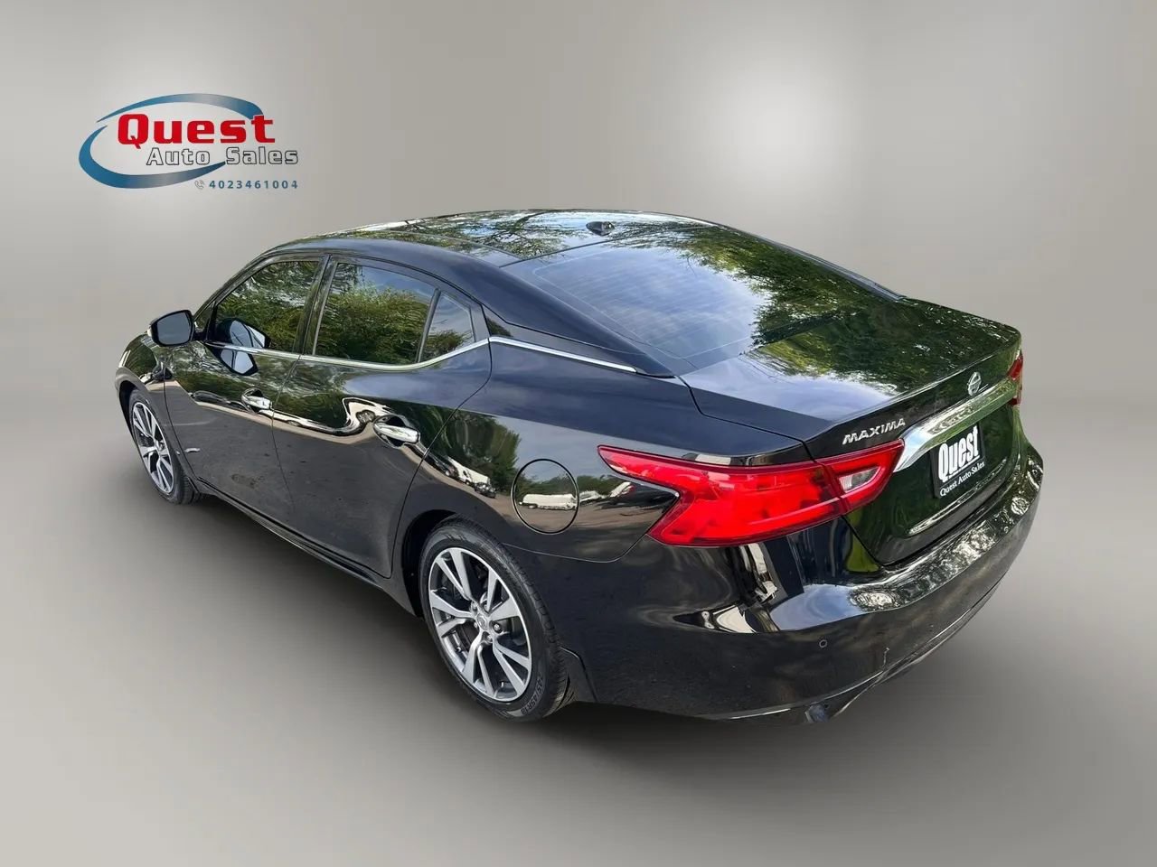 Used 2017 Nissan Maxima Platinum FWD image 5