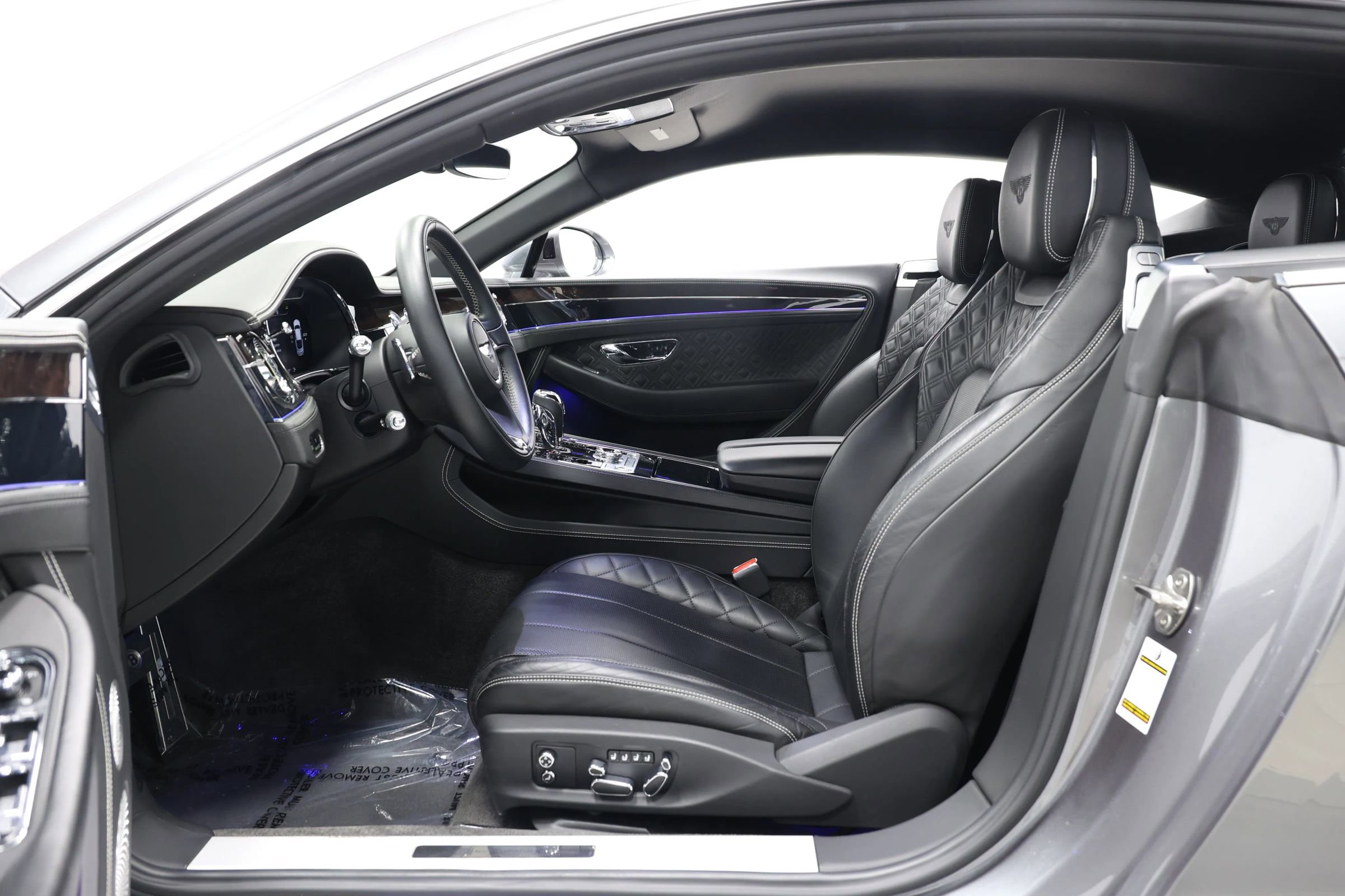 Used 2020 Bentley Continental GT image 16