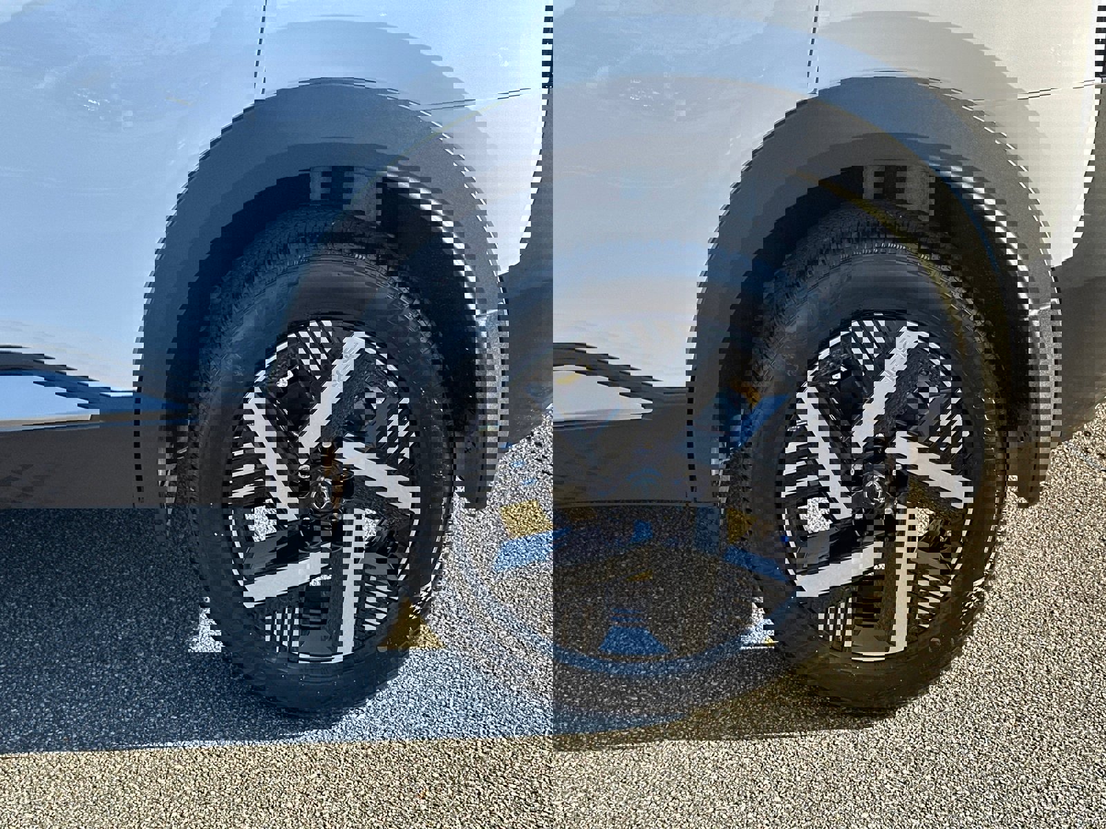 New 2026 Nissan Kicks SV image 19