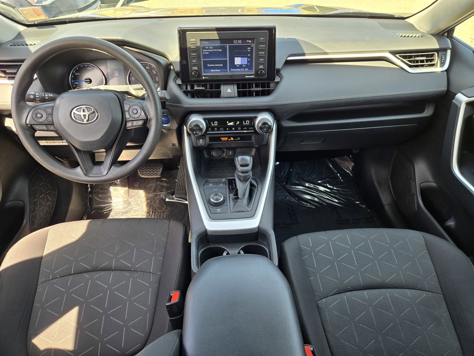 Used 2020 Toyota RAV4 XLE w/ Convenience Package image 14
