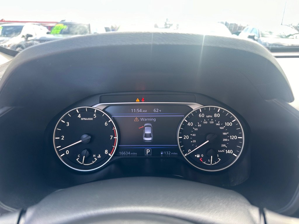 Used 2025 Nissan Altima 2.5 SV image 18