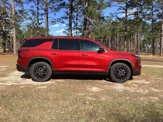 New 2026 Chevrolet Traverse LT w/ Midnight/Sport Edition image 6