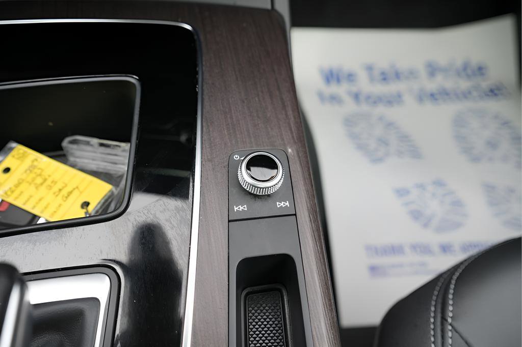 Used 2023 Audi Q5 2.0T Premium w/ Convenience Package image 37