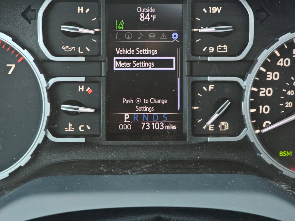 Used 2019 Toyota Tundra Limited w/ Limited Premium Package AWD/4WD image 28
