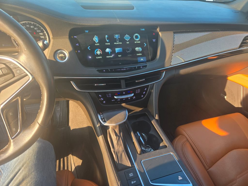 Used 2018 Cadillac CT6 Luxury AWD/4WD image 8