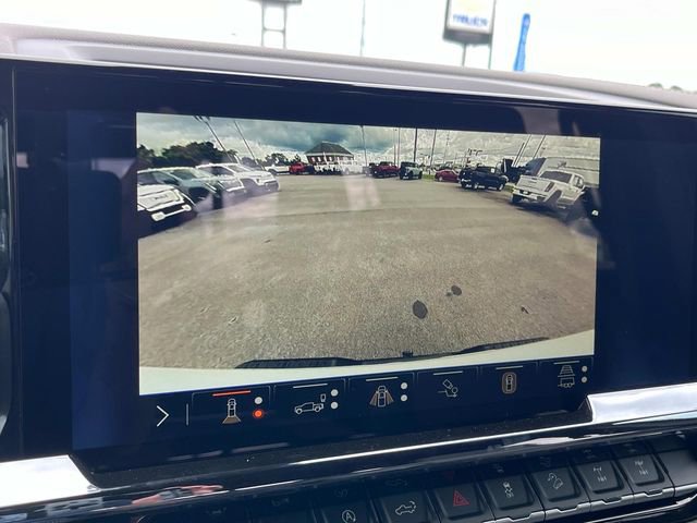 New 2025 Chevrolet Silverado 1500 ZR2 w/ Technology Package image 24
