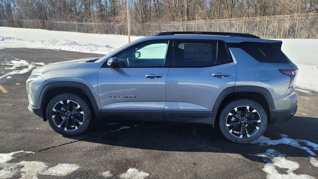 New 2026 Chevrolet Equinox RS w/ Convenience Package III image 7