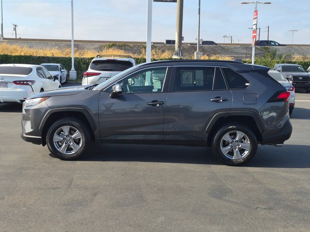 Used 2025 Toyota RAV4 XLE FWD image 12
