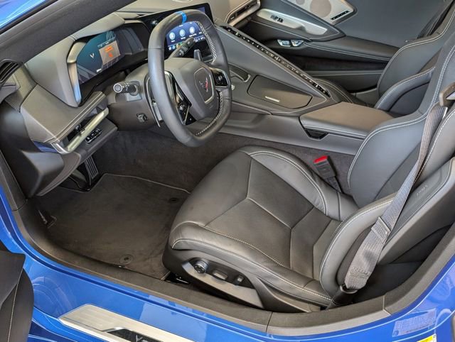Used 2023 Chevrolet Corvette Stingray Preferred Cpe w/ Z51 Performance Package image 8