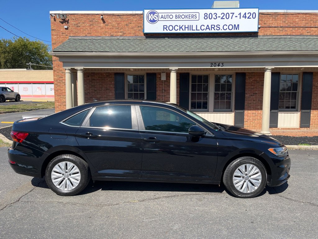 Used 2019 Volkswagen Jetta S image 3