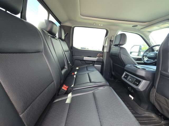 Used 2025 Ford F250 Lariat w/ Lariat Ultimate Package AWD/4WD image 15