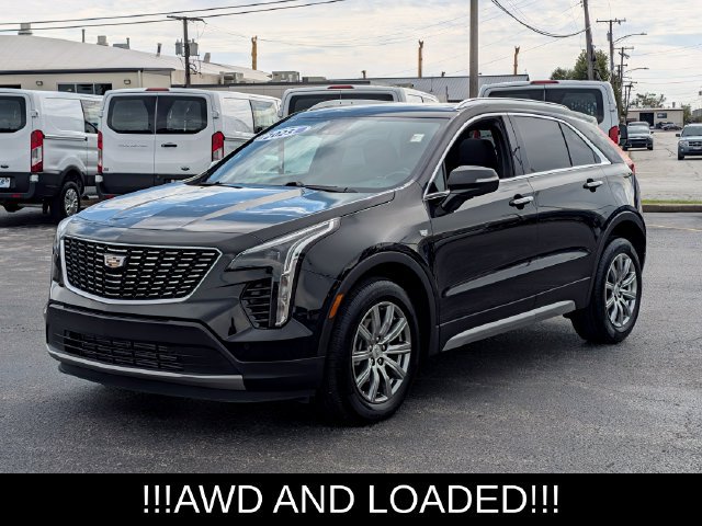 Used 2023 Cadillac XT4 Premium Luxury w/ Cold Weather Package AWD/4WD image 4
