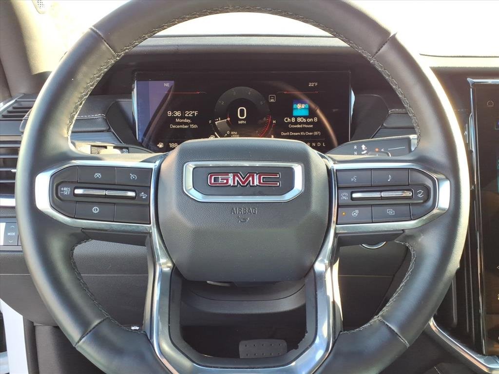 Used 2025 GMC Acadia Elevation image 19