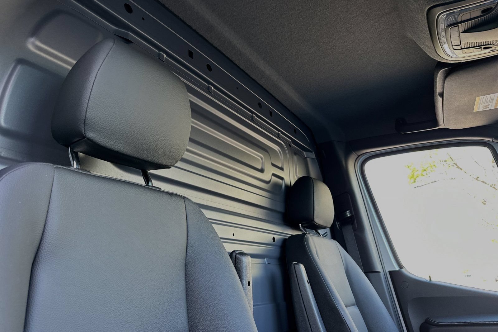 New 2024 Mercedes-Benz Sprinter 2500 image 18