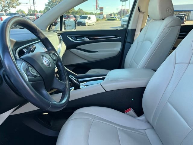 Used 2021 Buick Enclave Essence w/ Sound and Sites Package FWD image 9