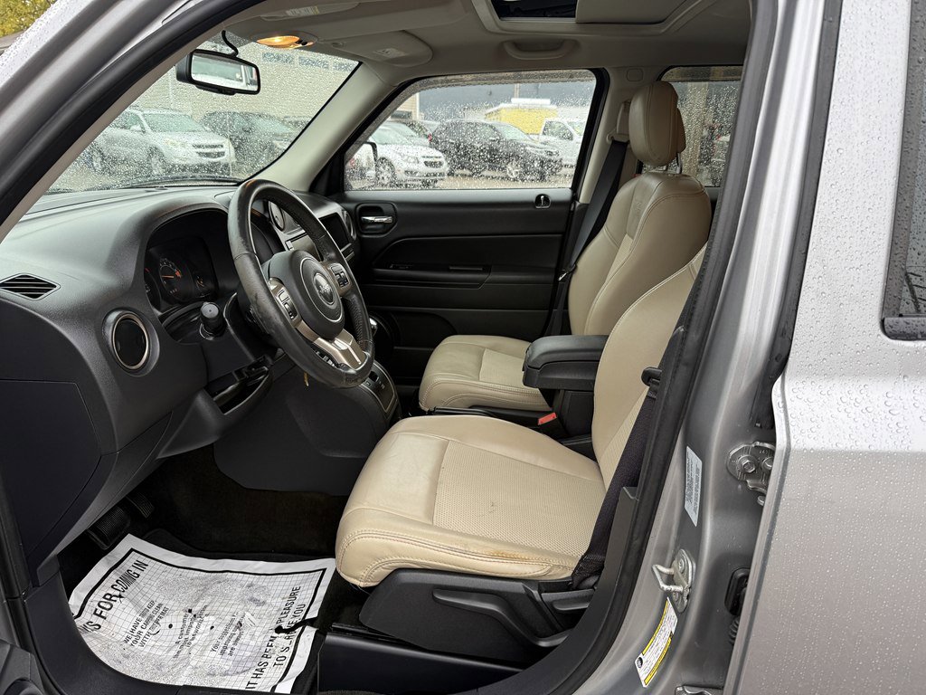 Used 2016 Jeep Patriot 75th Anniversary w/ Power Value Group image 12