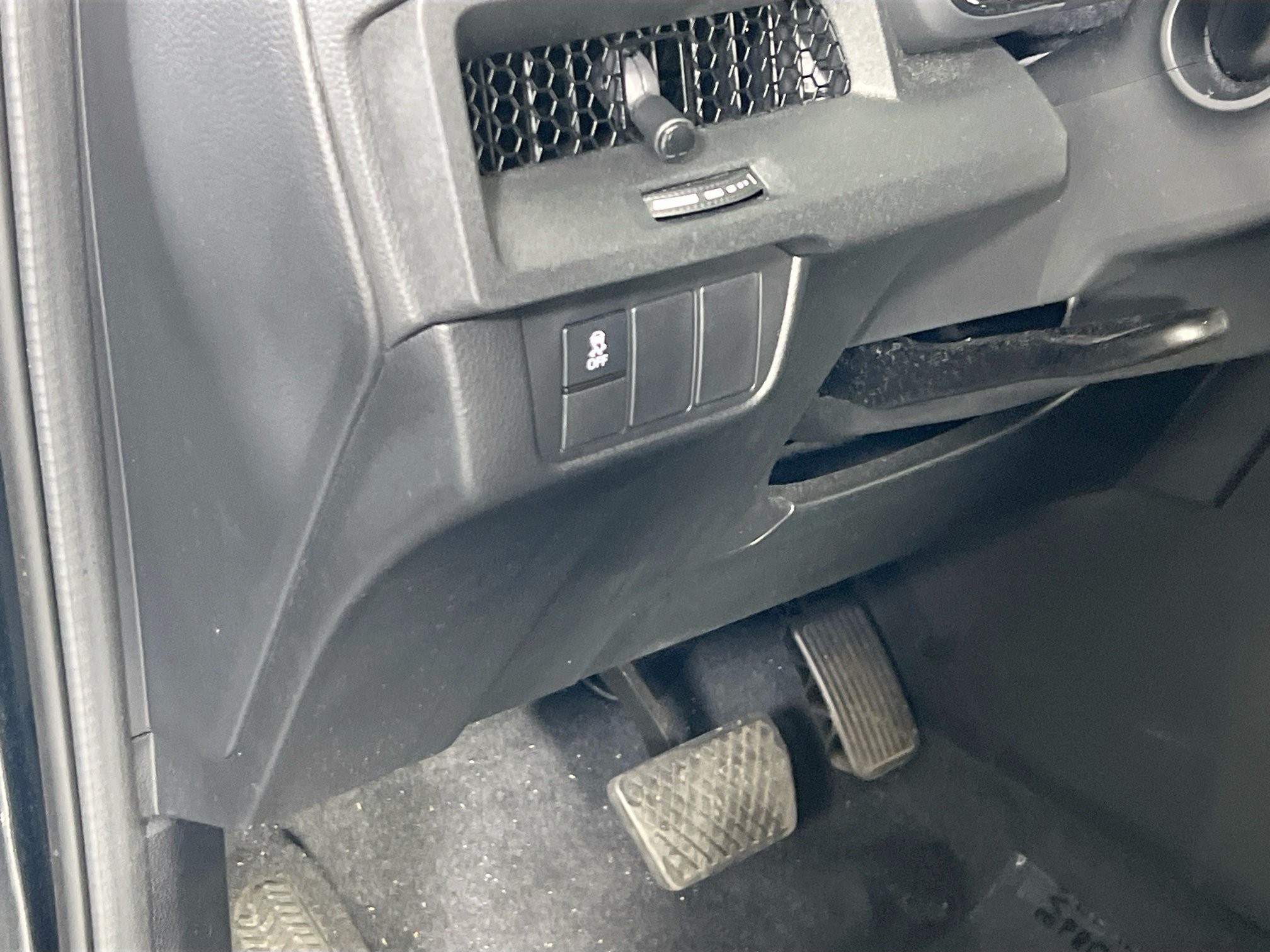 Used 2023 Honda CR-V EX image 10