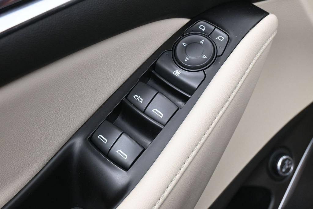 Used 2020 Buick Enclave Essence FWD image 14