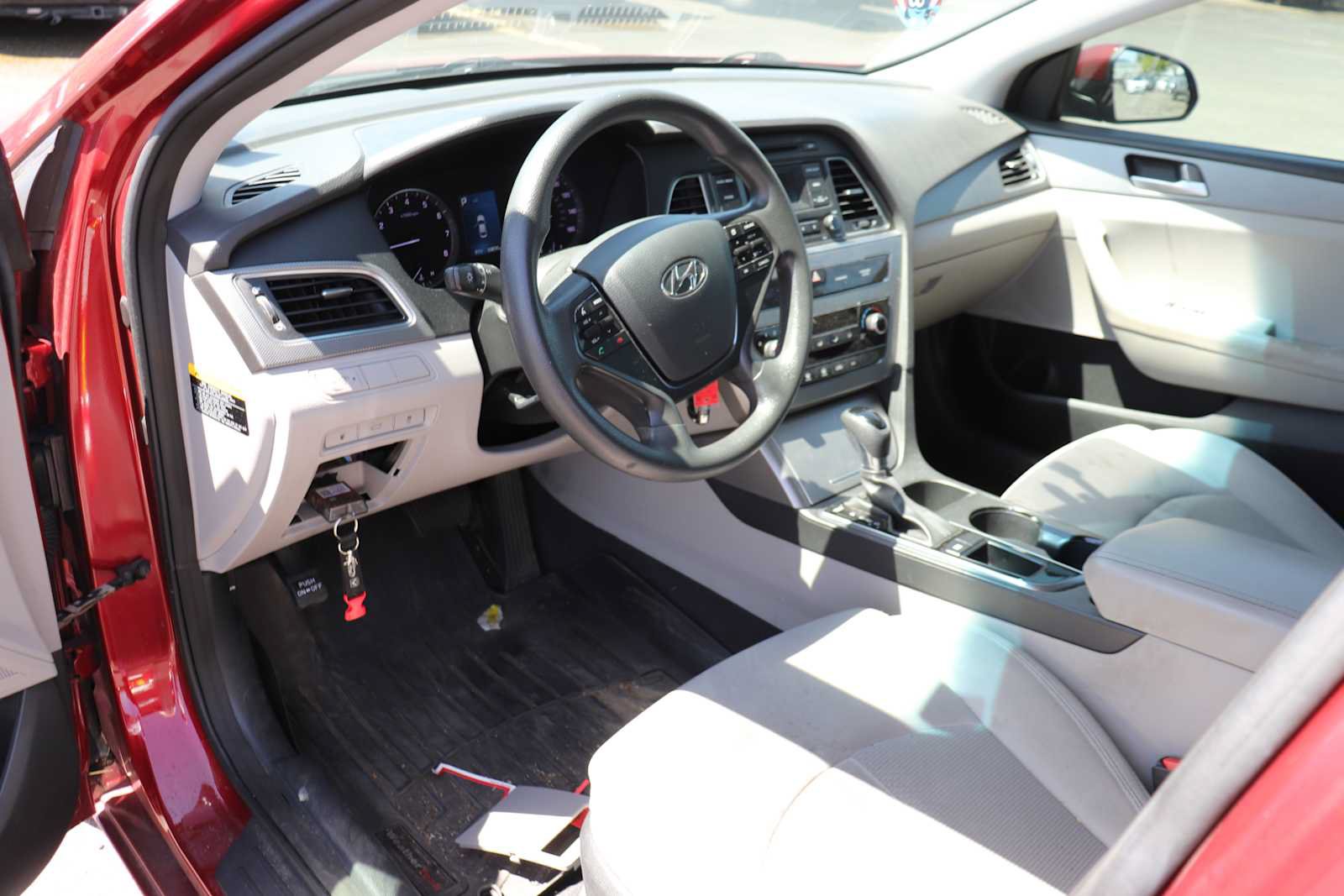 Used 2015 Hyundai Sonata SE FWD image 10