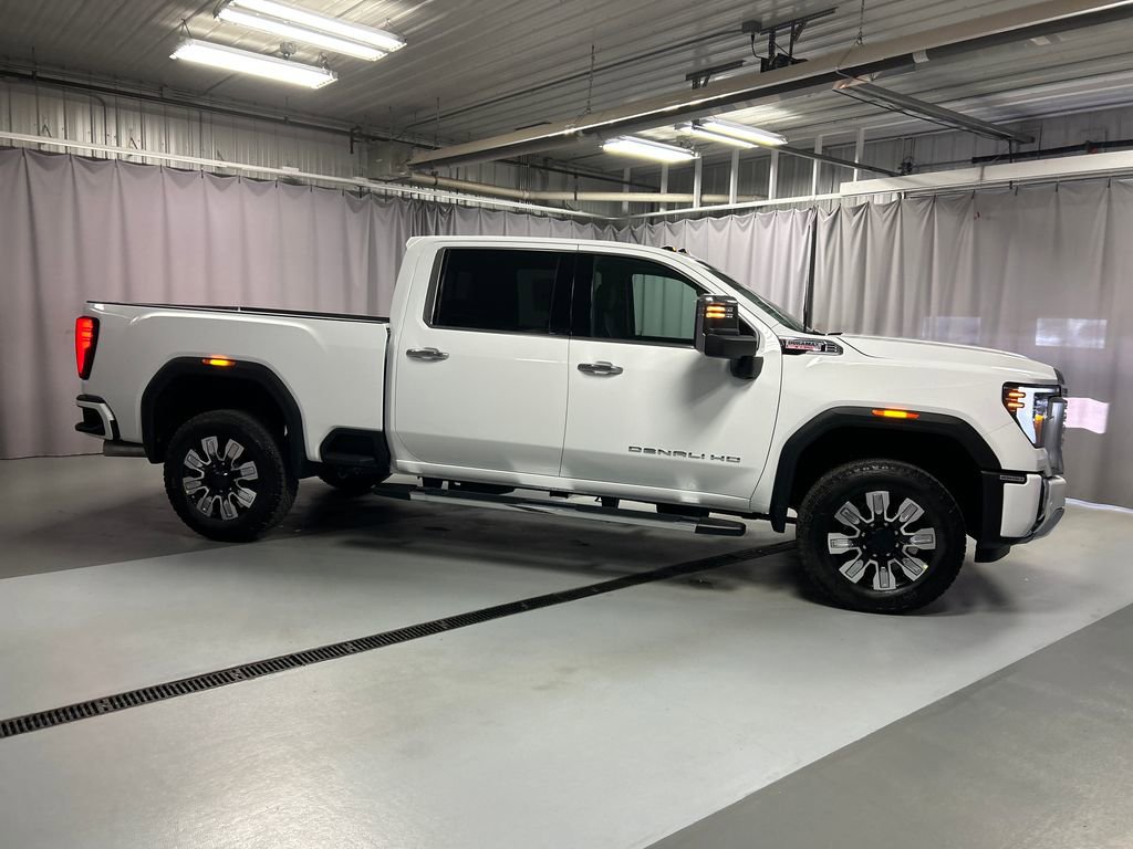 New 2026 GMC Sierra 2500 Denali w/ Denali Reserve Package image 8