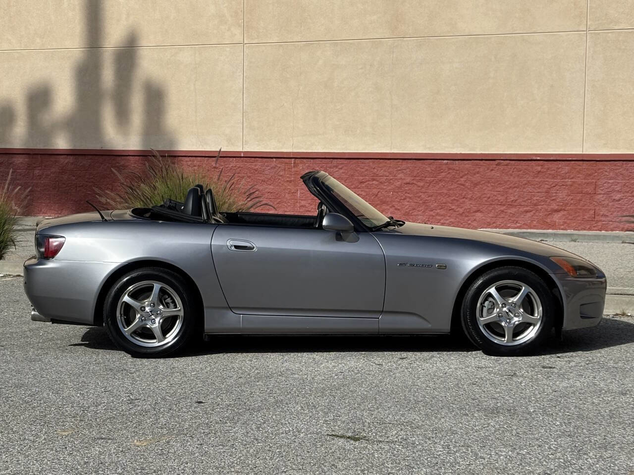 Used 2003 Honda S2000 Base 2dr Convertible image 7