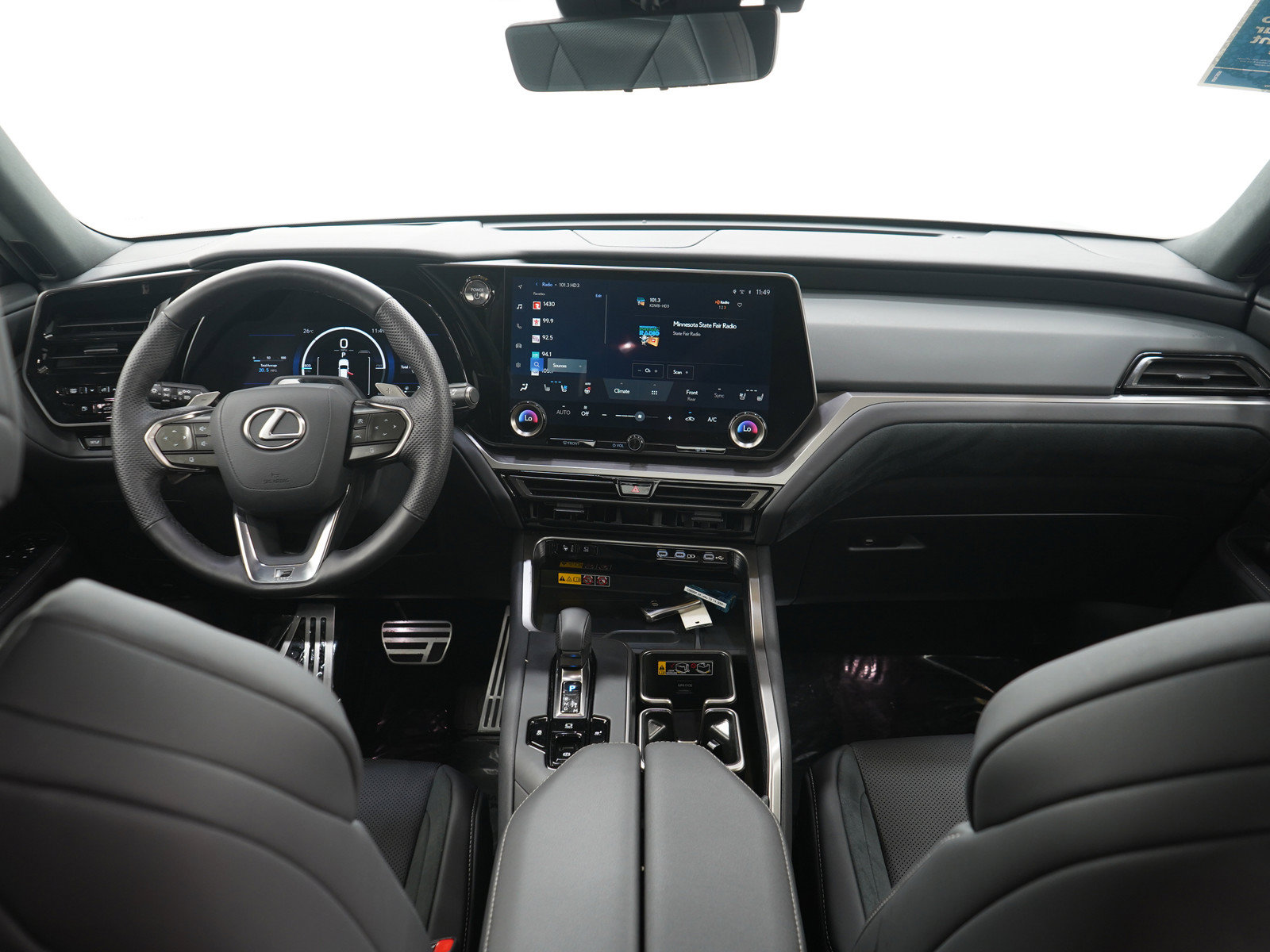Used 2024 Lexus TX 500h AWD image 17