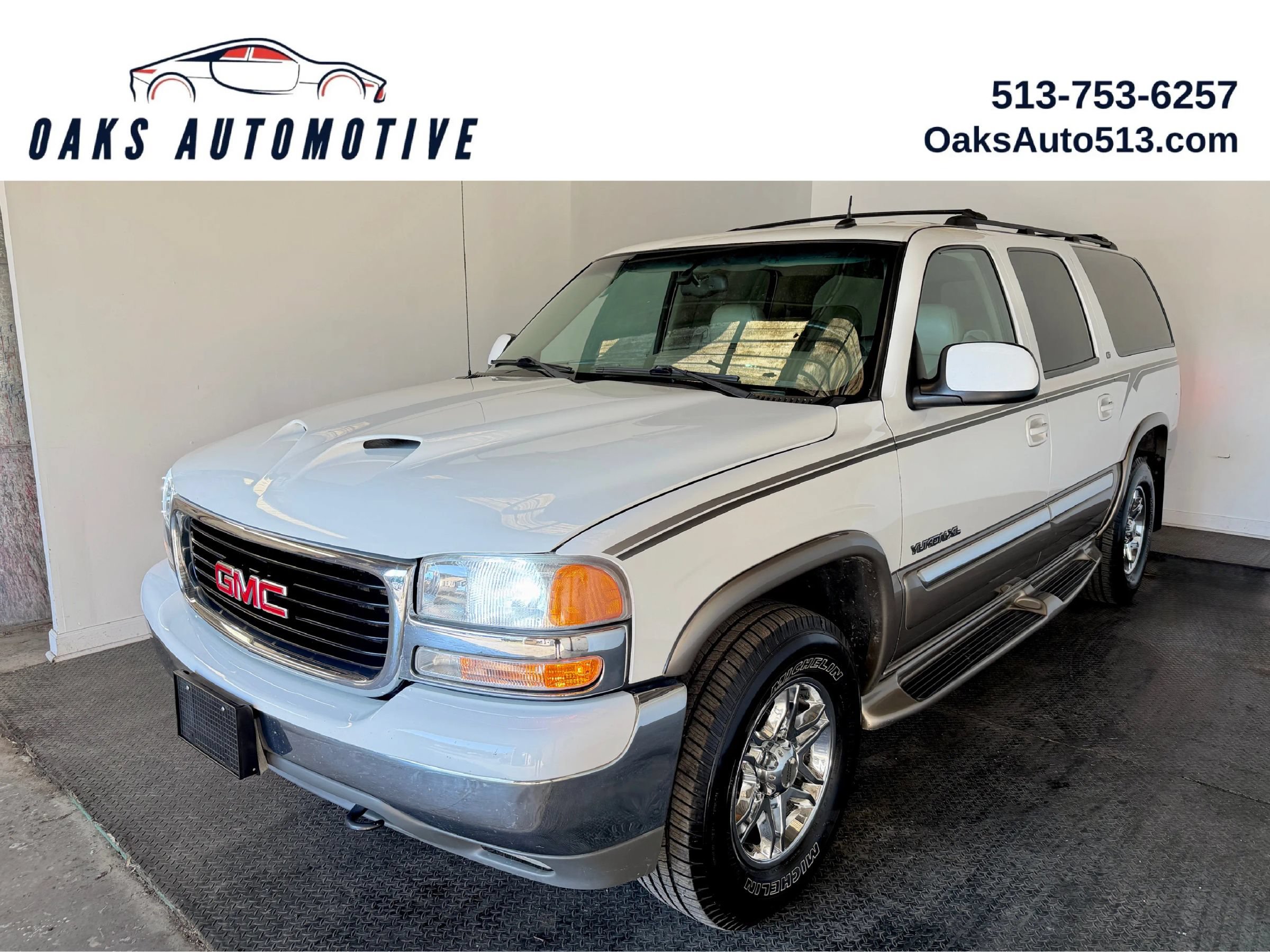 Used 2002 GMC Yukon XL SLT AWD/4WD image 1