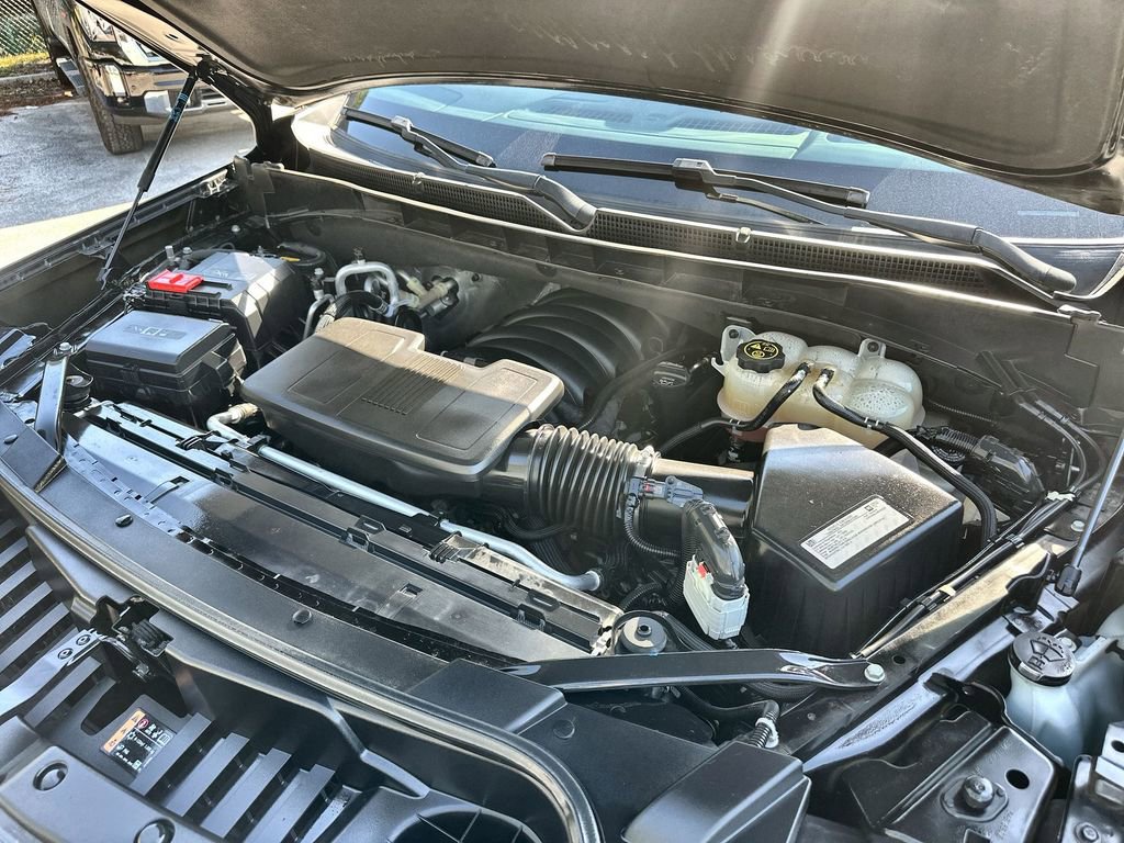 Certified 2021 GMC Yukon Denali image 30