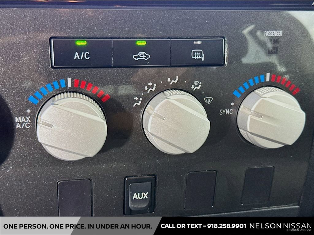 Used 2010 Toyota Tundra 4x4 Double Cab image 14