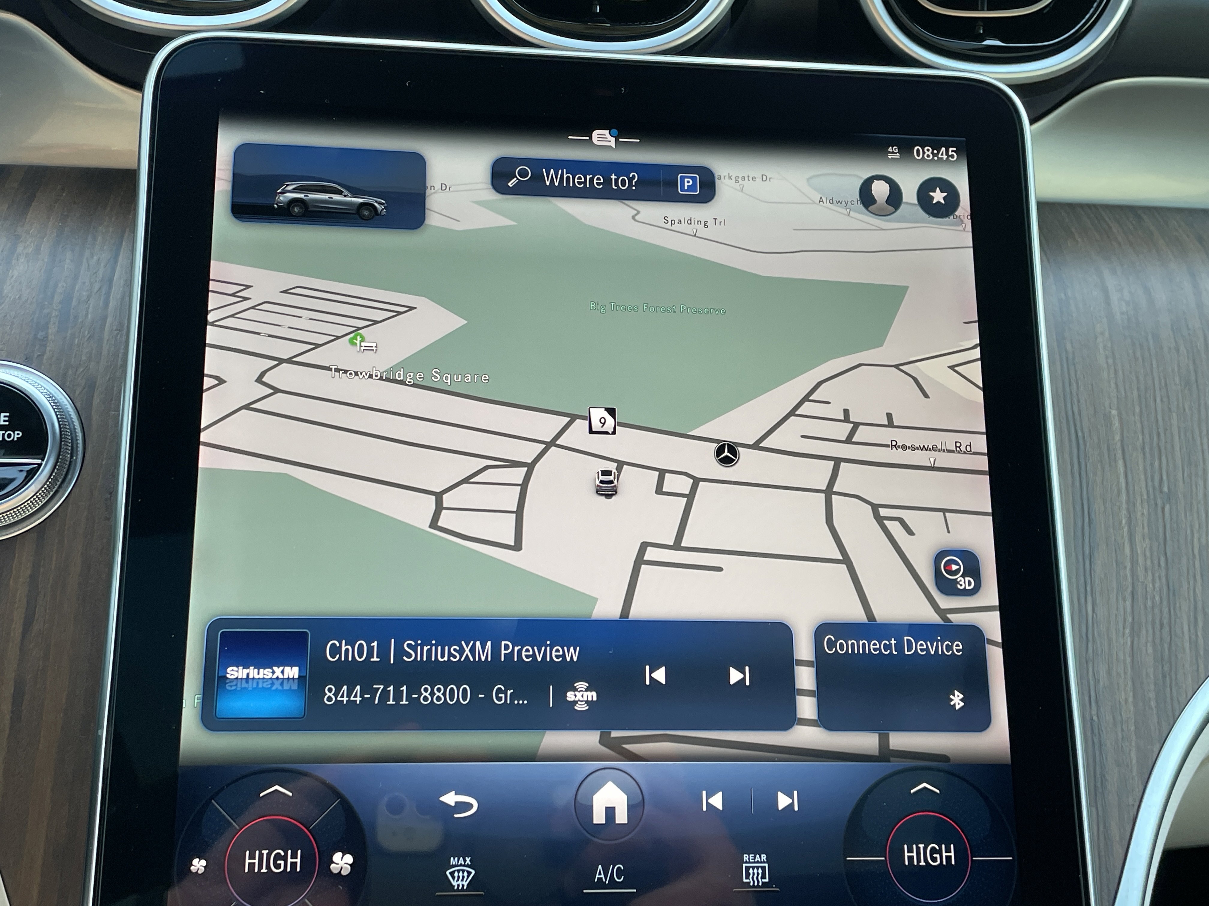 Used 2024 Mercedes-Benz GLC 300 4MATIC image 33