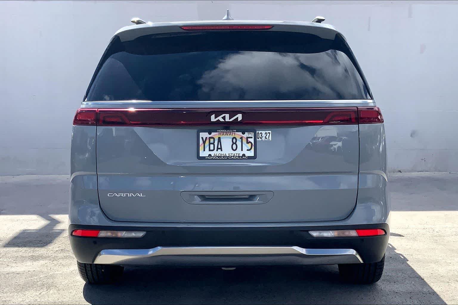 Used 2024 Kia Carnival SX FWD image 5