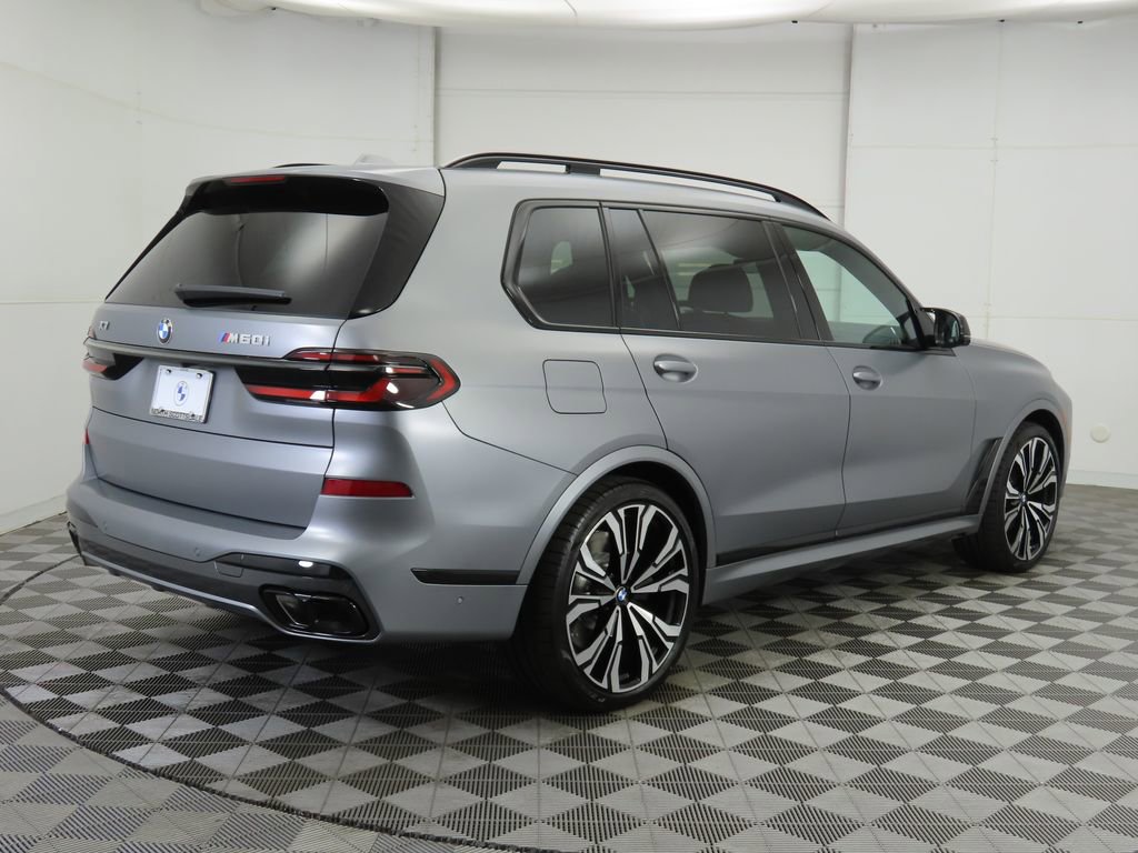 New 2026 BMW X7 M60i image 5