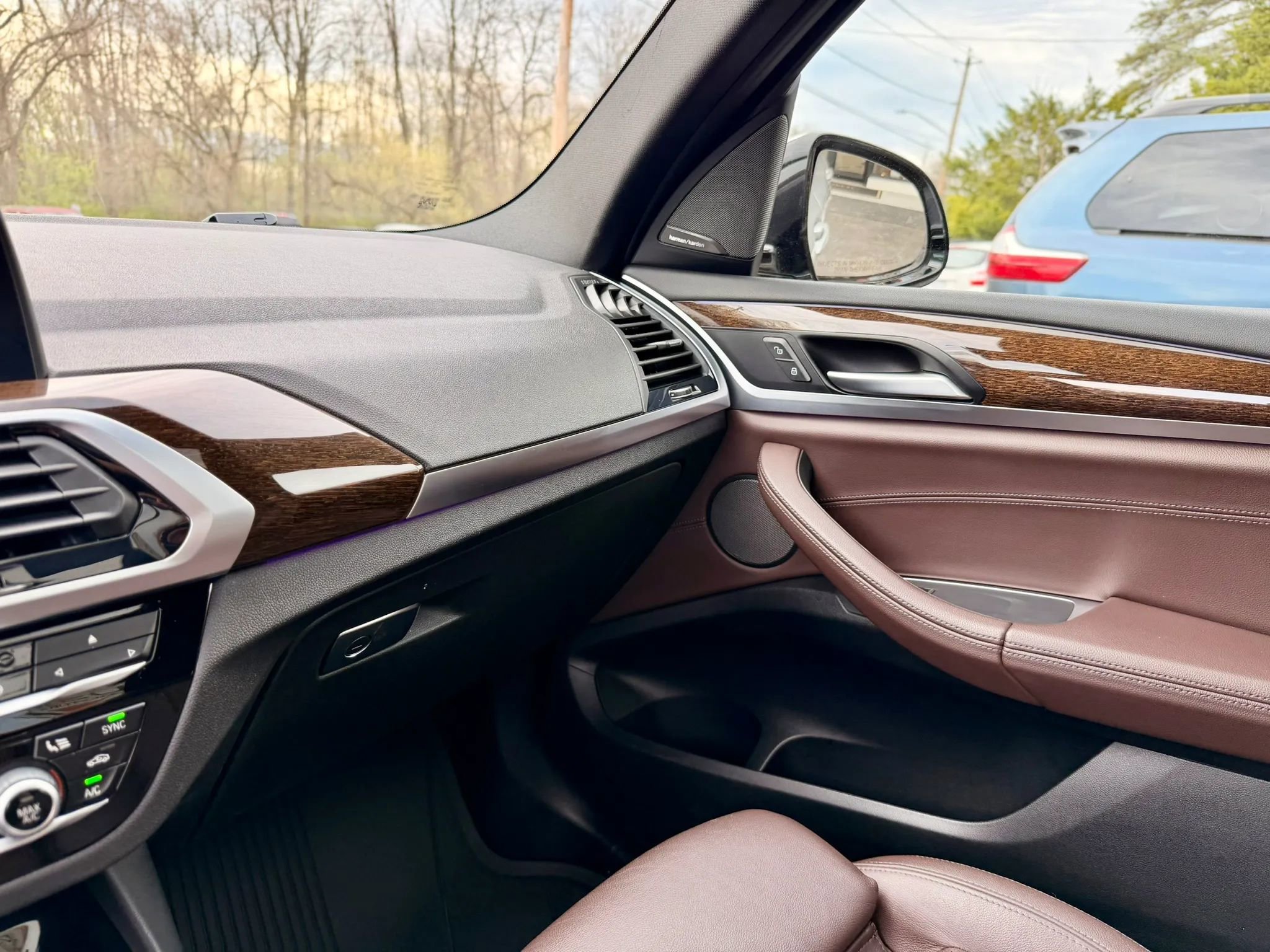 Used 2019 BMW X3 xDrive30i w/ Executive Package AWD/4WD image 24