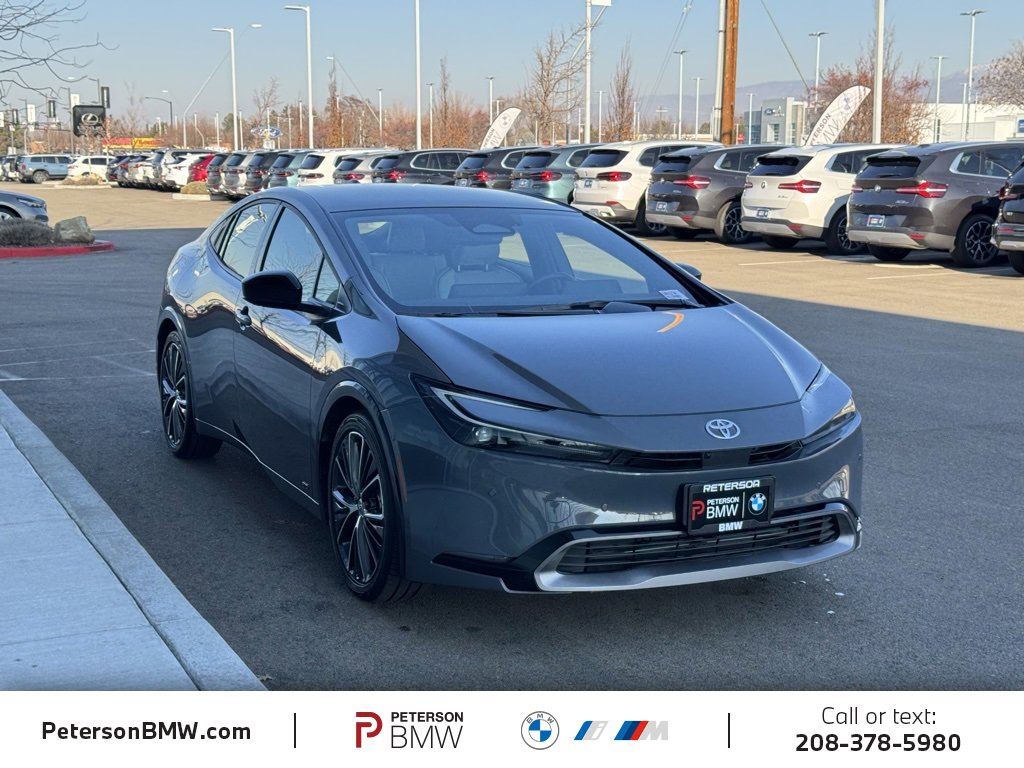 Used 2025 Toyota Prius Limited image 10