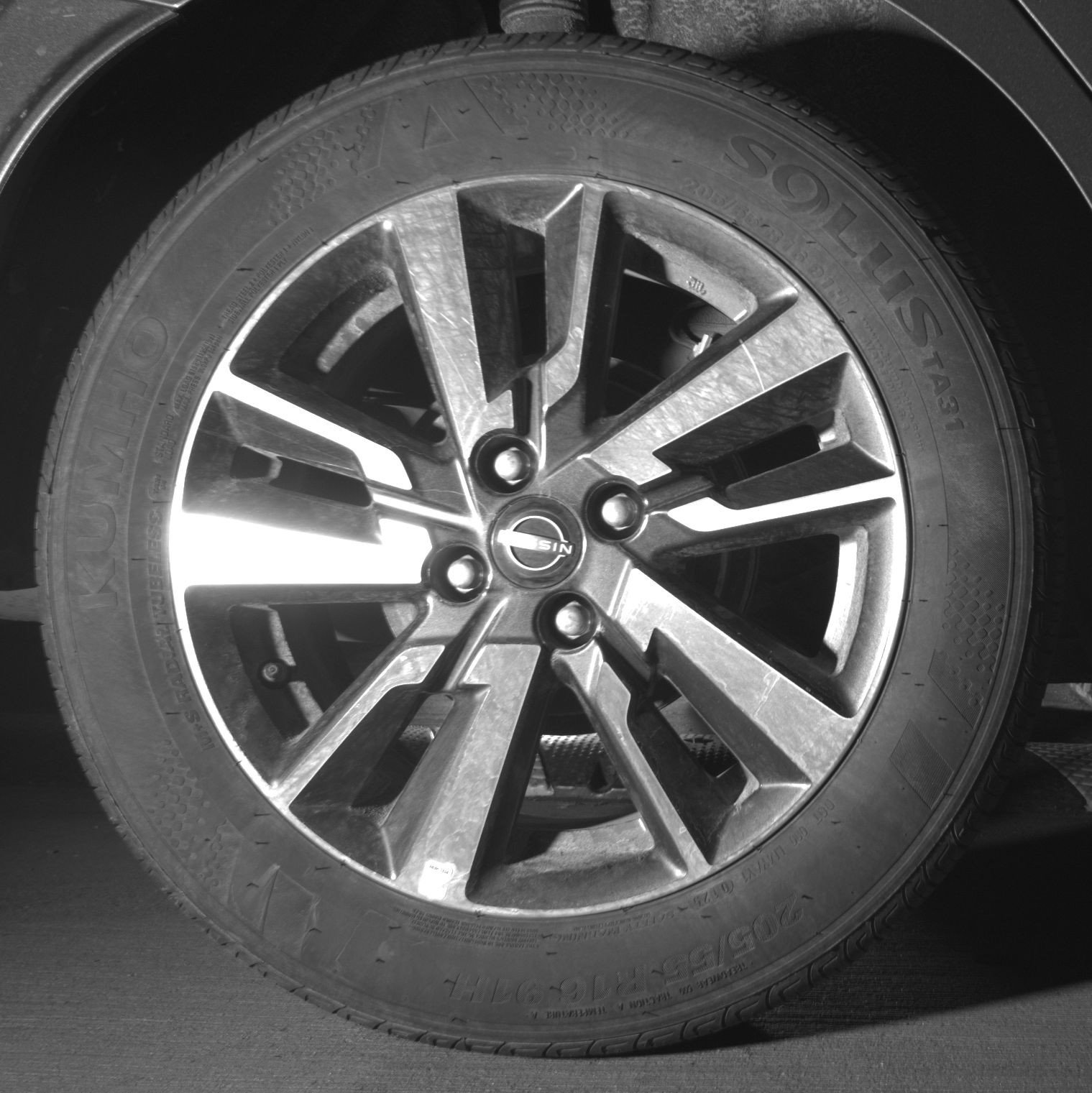 Used 2025 Nissan Versa SV image 15