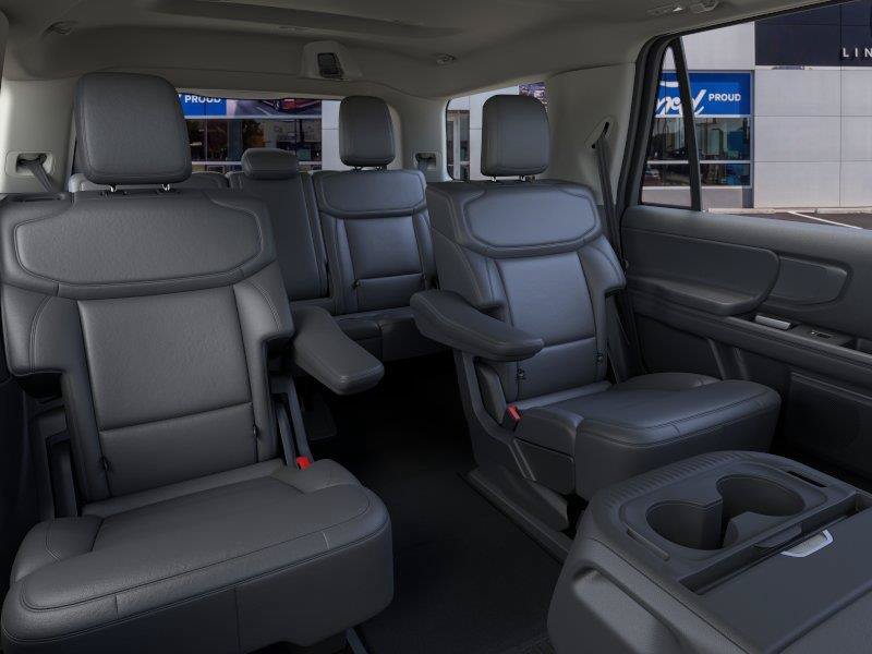 New 2026 Ford Expedition Active AWD/4WD image 11