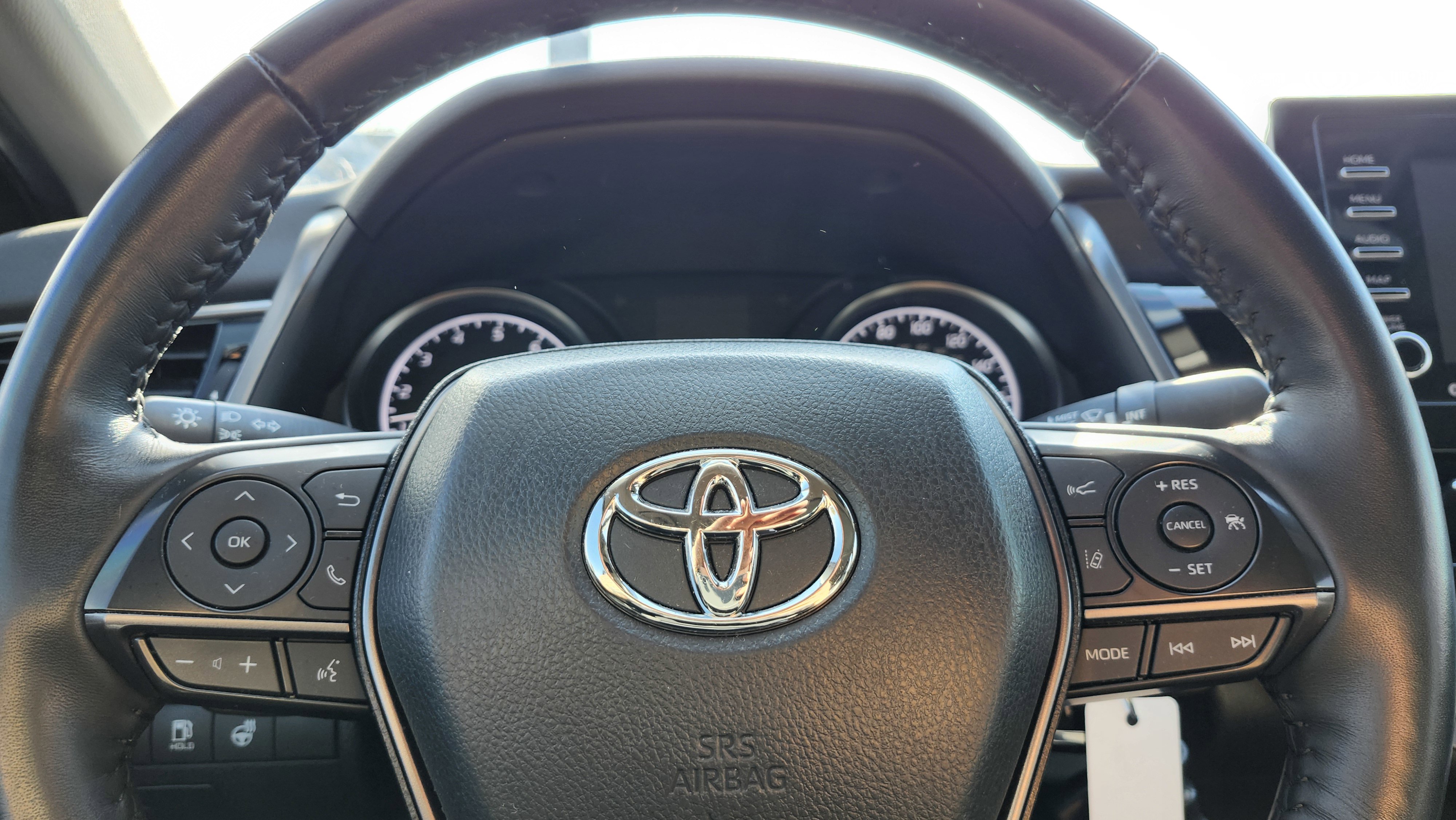 Used 2024 Toyota Camry SE image 21