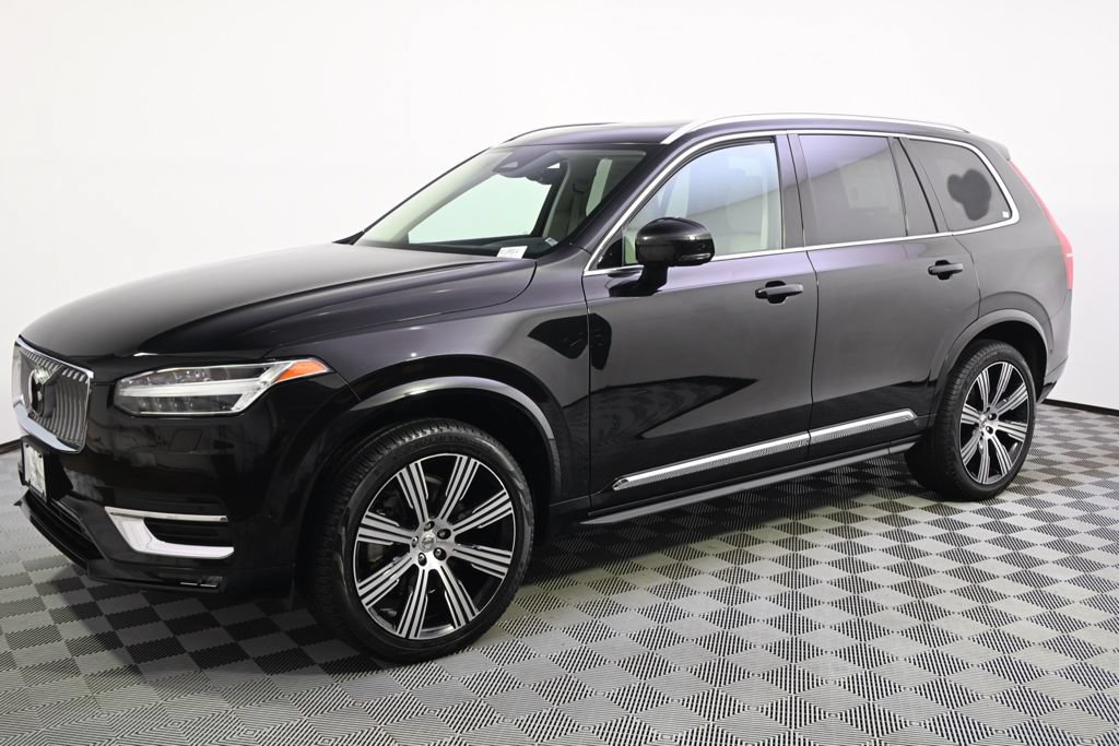 Used 2024 Volvo XC90 B6 Plus w/ Protection Package AWD/4WD image 2