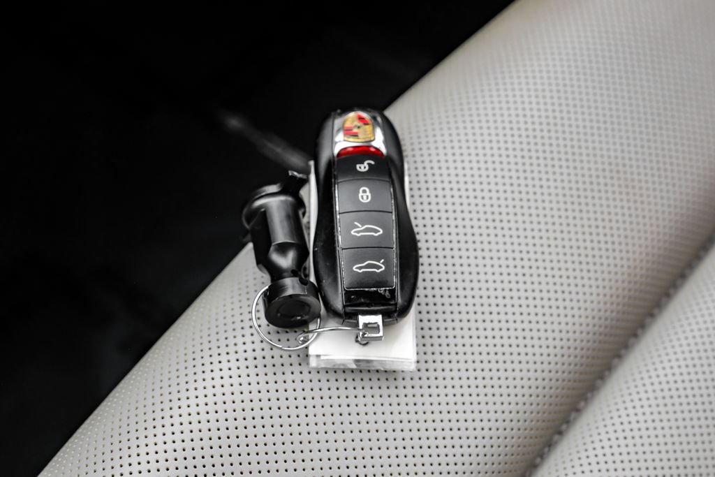 Used 2018 Porsche 718 Boxster S RWD image 55