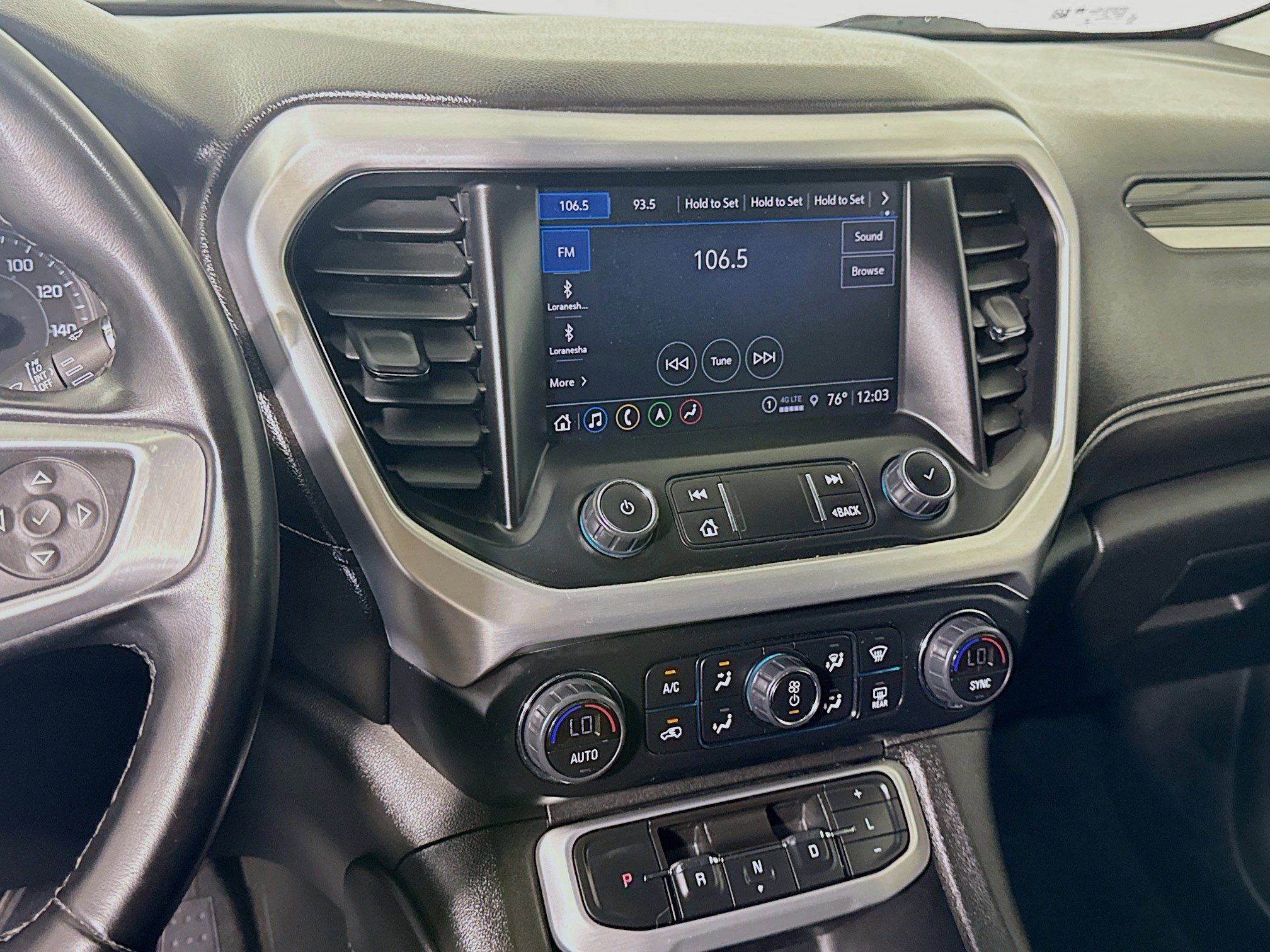 Used 2023 GMC Acadia SLT image 18