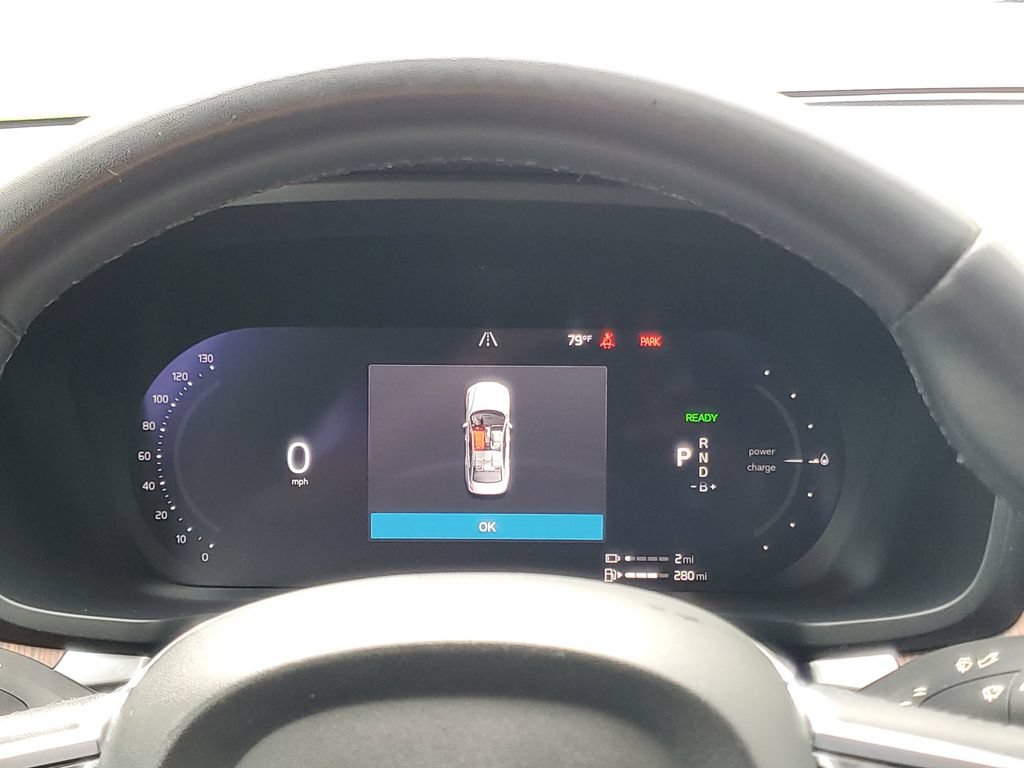 Certified 2023 Volvo S60 T8 Plus AWD/4WD image 23
